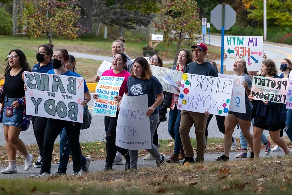 Students walking during the Women's March